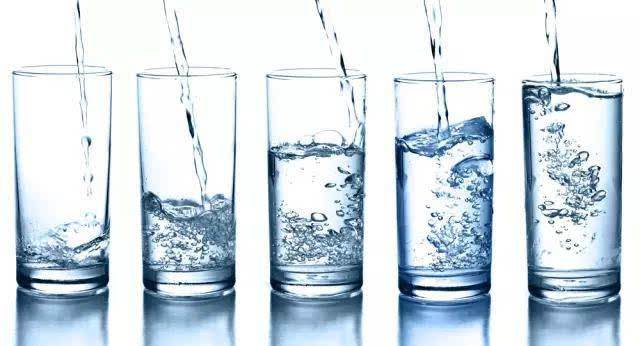 纯净水设备净化出的水应该达到什么标准？
